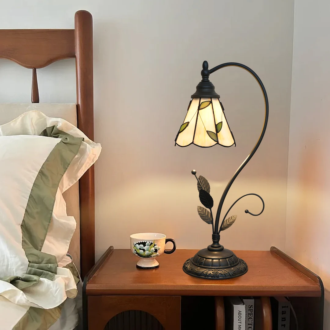 Modern Table Lamp green leaf Stained Glass Lamp S Leaves Vintage Desk Light for Bedside Living Room Office Dormitory Dining Room
Modern Table Lamp green leaf Stained Glass Lamp S Leaves Vintage Desk Light for Bedside Living Room Office Dormitory Dining Room