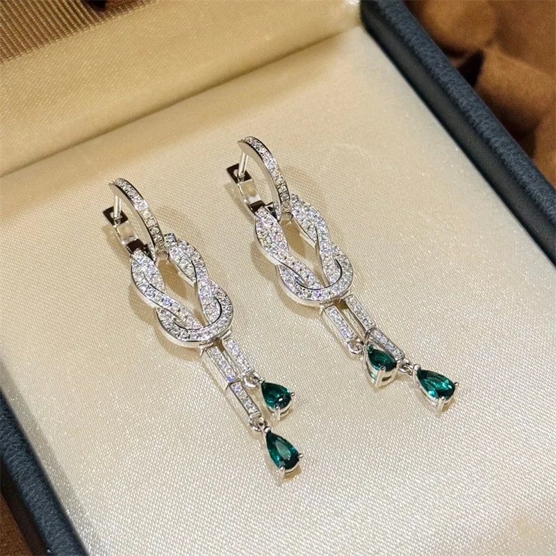 Designer Fashion 925 Sterling Silver Jewelry Earrings with 3A Cubic Zirconia, Party Light Luxury Jewelry Earrings for Women, Gif
Designer Fashion 925 Sterling Silver Jewelry Earrings with 3A Cubic Zirconia, Party Light Luxury Jewelry Earrings for Women, Gif
