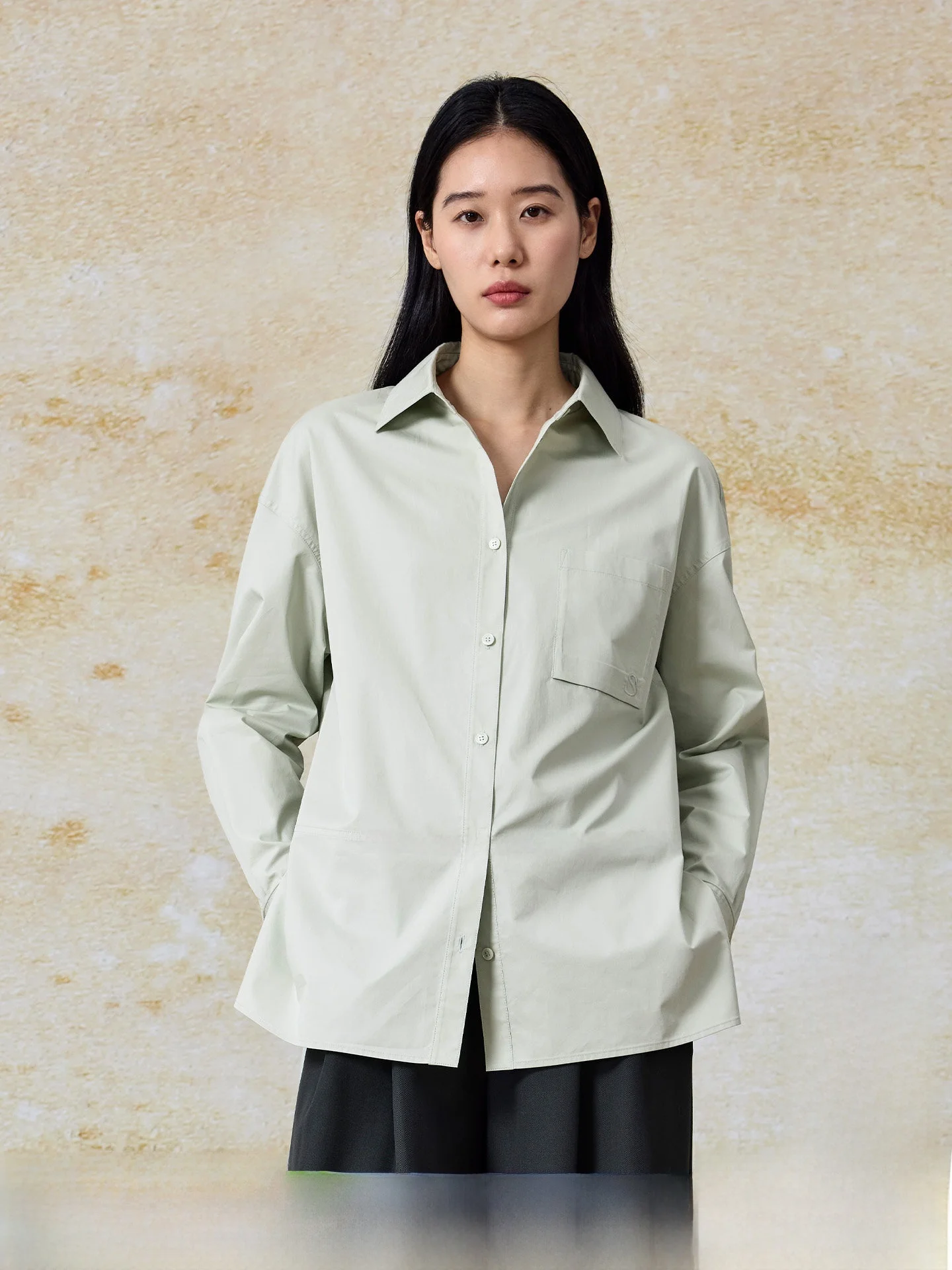Slim Fit Long Sleeve Cotton Shirt Women's Minimalist Commute Pure Color Waist-Cinching Shirt Spring Autumn Loose Comfortable
Slim Fit Long Sleeve Cotton Shirt Women's Minimalist Commute Pure Color Waist-Cinching Shirt Spring Autumn Loose Comfortable