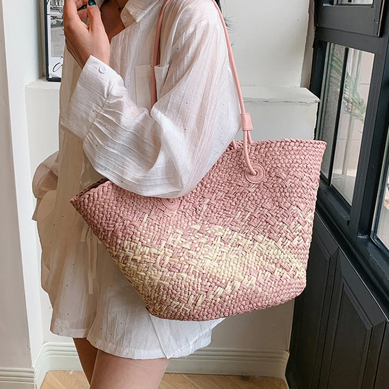 Large Capacity Woven Women's Shoulder Bag Straw Fashion Travel Handbag New Gradient Color Holiday Beach Bag Vegetable Basket Bag
Large Capacity Woven Women's Shoulder Bag Straw Fashion Travel Handbag New Gradient Color Holiday Beach Bag Vegetable Basket Bag