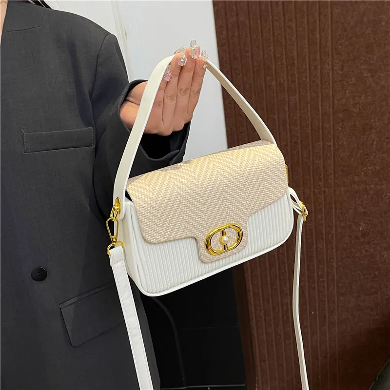 Stylish Women's Crossbody Bag With Geometric Pattern Soft Leather Handbag For Casual & Office Use
Stylish Women's Crossbody Bag With Geometric Pattern Soft Leather Handbag For Casual & Office Use