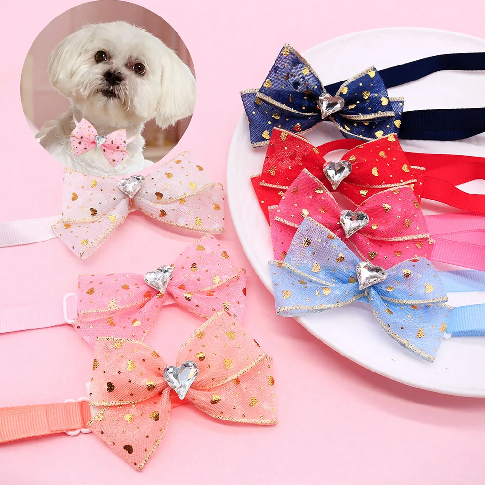 30 шт. бантов для щенков с бриллиантами, ручной работы, модные регулируемые галстуки-бабочки для собак и кошек, зоотовары
30 шт. бантов для щенков с бриллиантами, ручной работы, модные регулируемые галстуки-бабочки для собак и кошек, зоотовары