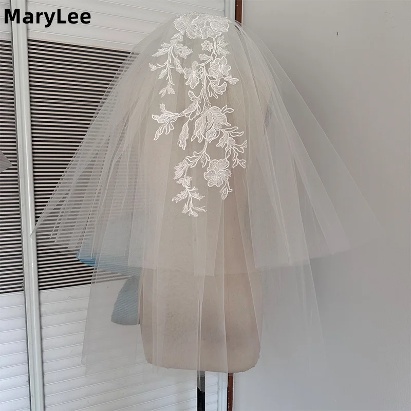 Short Tulle Bridal Veil with Comb 2 Tiers Ivory Velo de Novia Beaded Embroidery Lace Wedding Veil Ivory Short Veil Customized
Short Tulle Bridal Veil with Comb 2 Tiers Ivory Velo de Novia Beaded Embroidery Lace Wedding Veil Ivory Short Veil Customized