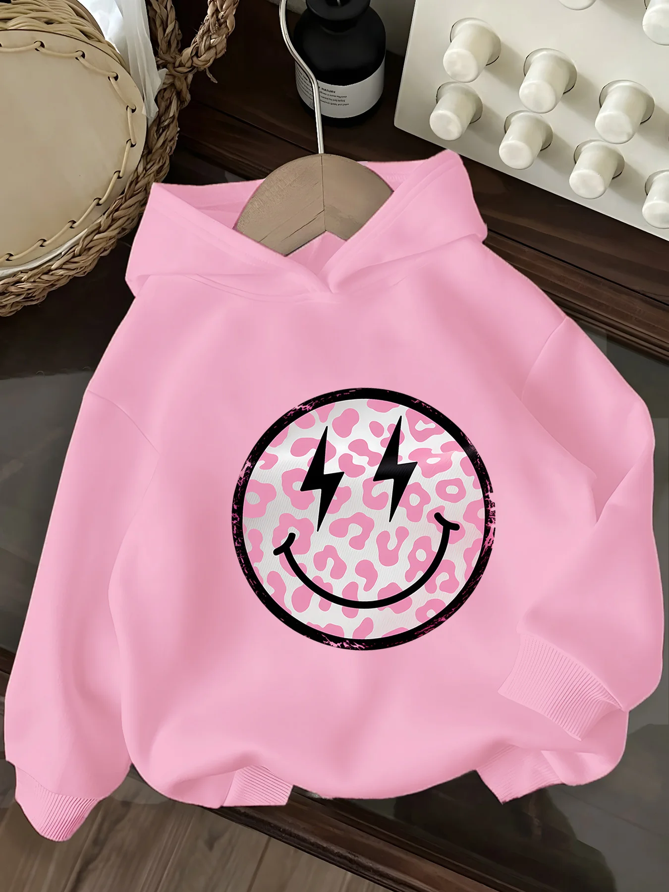 printed girls hooded sweater children suitable for young girls and students boy party special clothing 120-160 cm
printed girls hooded sweater children suitable for young girls and students boy party special clothing 120-160 cm