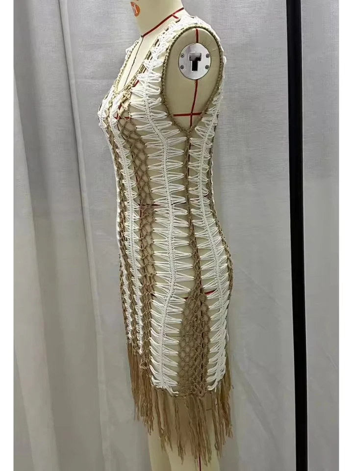 Tassel Hollow Out Sleeveless Crochet Knitted Tunic Beach Cover Up Cover-ups Beach Dress Beachwear Female Women Beach Wear V7025
Tassel Hollow Out Sleeveless Crochet Knitted Tunic Beach Cover Up Cover-ups Beach Dress Beachwear Female Women Beach Wear V7025