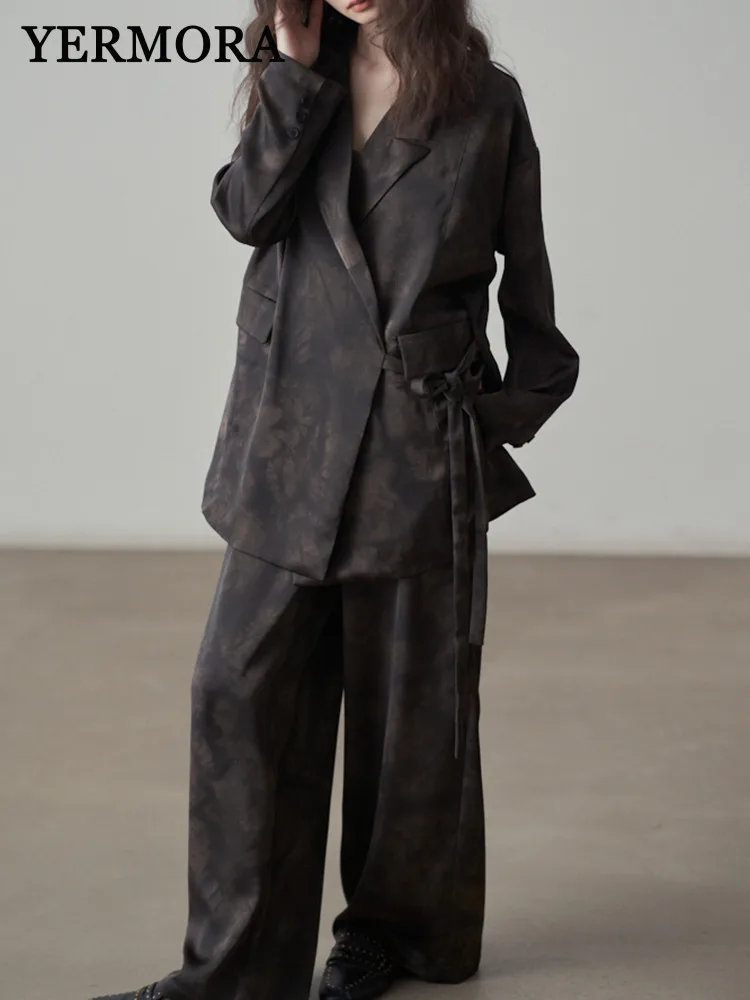 YERMORA Women Two Pieces Set Bandage Pocket Blazer Lapel Long Sleeve Fashion Wide Leg Pants Tide Spring Autumn 2025 New A828
YERMORA Women Two Pieces Set Bandage Pocket Blazer Lapel Long Sleeve Fashion Wide Leg Pants Tide Spring Autumn 2025 New A828