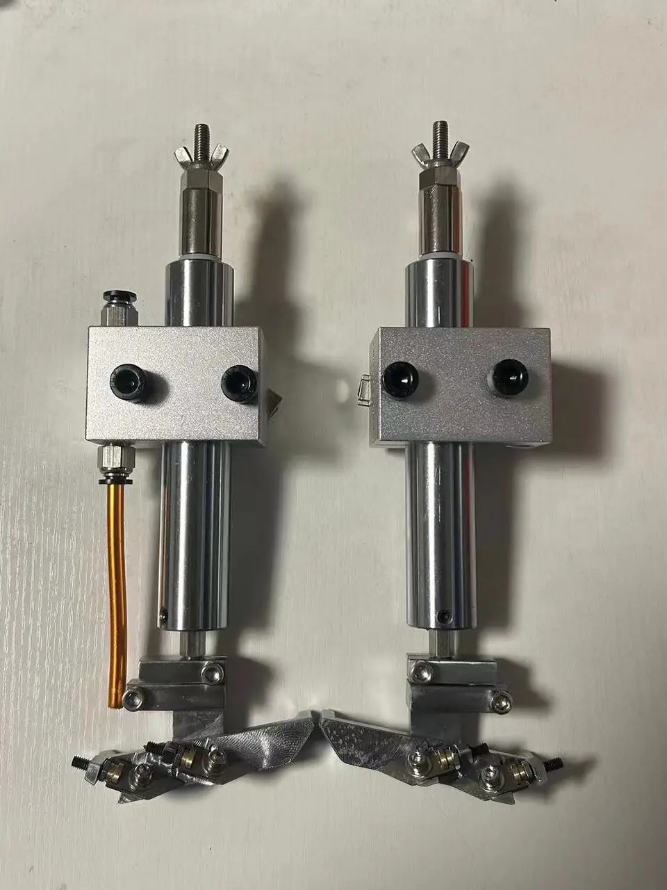 Edge banding machine universal master-slave double scraper flexible flat blade Full-automatic edge banding machine edge scraping
Edge banding machine universal master-slave double scraper flexible flat blade Full-automatic edge banding machine edge scraping