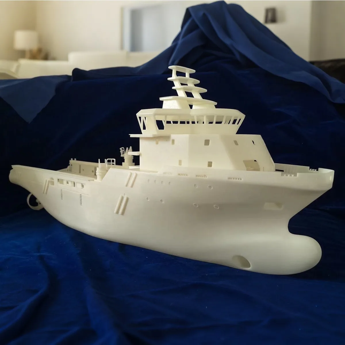 1/100 RC корабли 74,1 см Havyard 822, многоцелевой якорь, буксир, материал из смолы, RC Schiffe, модель, комплект, игрушка-корабль
1/100 RC корабли 74,1 см Havyard 822, многоцелевой якорь, буксир, материал из смолы, RC Schiffe, модель, комплект, игрушка-корабль