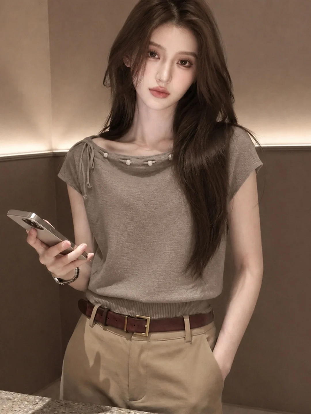 Fashionable Slimming One-Shoulder Ice Silk Knitted Top Soft Elegant Summer Comfortable Small Shirt Korean Style Straight Cut
Fashionable Slimming One-Shoulder Ice Silk Knitted Top Soft Elegant Summer Comfortable Small Shirt Korean Style Straight Cut