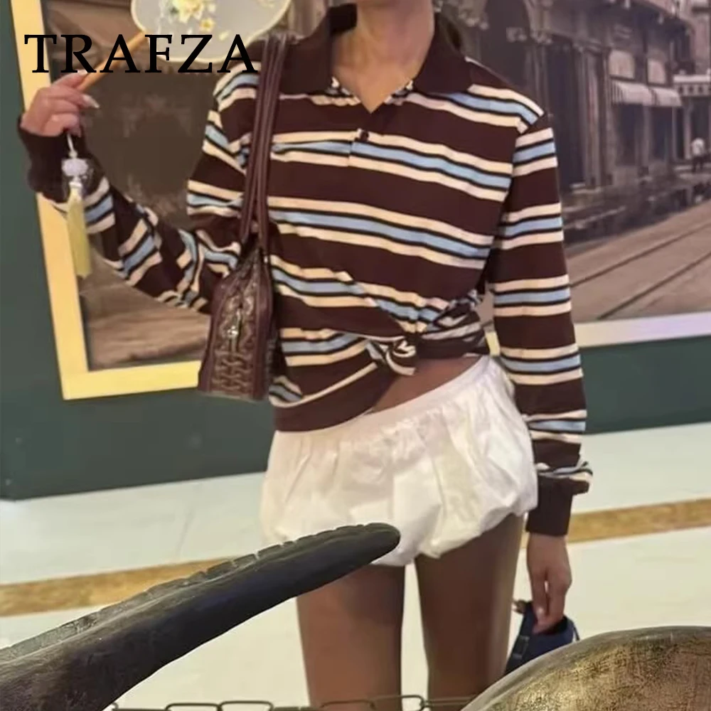 TRAFZA Summer Vintage American Style Striped Polo Shirt Casual Loose Hoodie Long Sleeve Streetwear Fashion 2025 Preppy Chic Tops
TRAFZA Summer Vintage American Style Striped Polo Shirt Casual Loose Hoodie Long Sleeve Streetwear Fashion 2025 Preppy Chic Tops