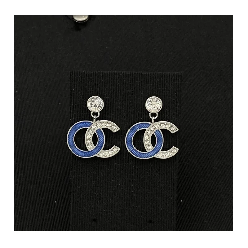 Xiaogao Version Double Stud Earrings Fashion Earrings Gold and Silver Optional for Standard Luxury
Xiaogao Version Double Stud Earrings Fashion Earrings Gold and Silver Optional for Standard Luxury