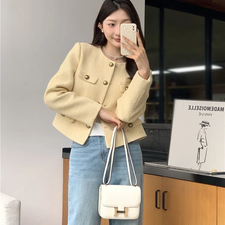 Твидовый жакет на пуговицах для женщин, осенний, в стиле Y2K, для подростков и молодых девушек, модный тренд 2025 года, стильный, для студенток
Твидовый жакет на пуговицах для женщин, осенний, в стиле Y2K, для подростков и молодых девушек, модный тренд 2025 года, стильный, для студенток