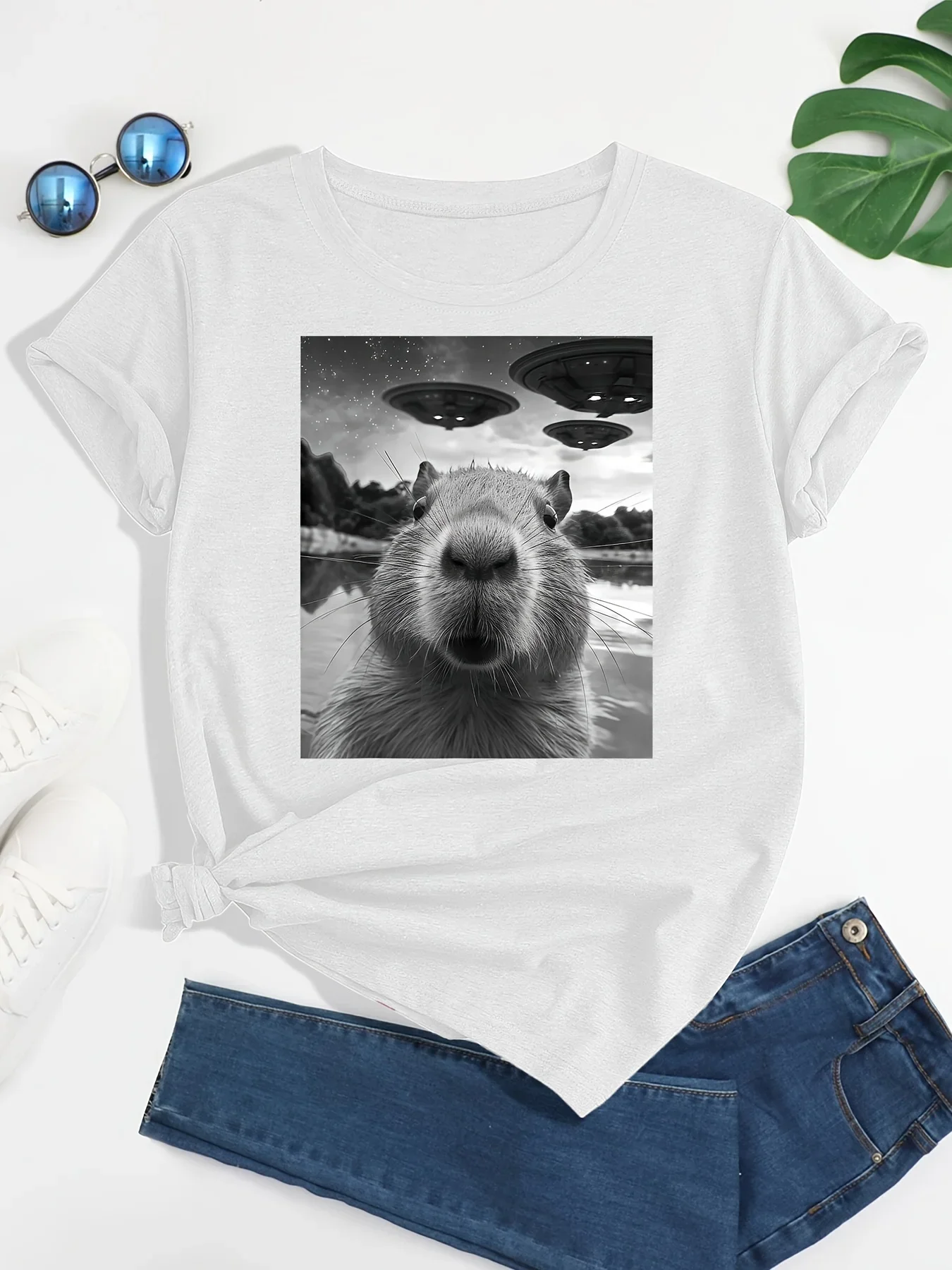 T-Shirt Women's Capybara Print Crew Neck T-Shirt Casual Short Sleeve T-Shirt for Spring Summer Women's Clothing
T-Shirt Women's Capybara Print Crew Neck T-Shirt Casual Short Sleeve T-Shirt for Spring Summer Women's Clothing
