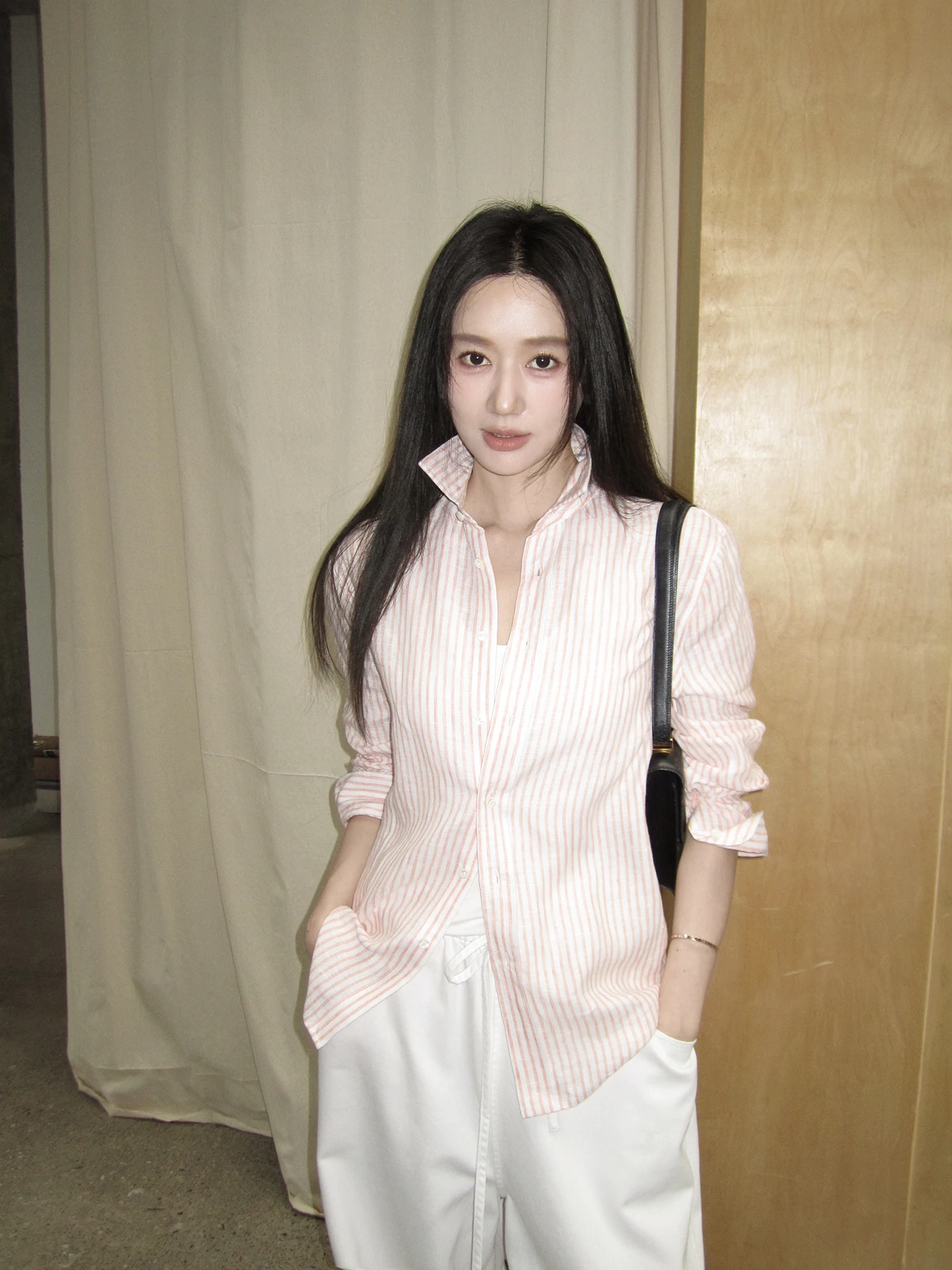 Limited Edition Traveller Old Money Shirt 100% Natural Linen Exclusive Dyed Stripes Casual Style Women's Long Sleeve Shirt
Limited Edition Traveller Old Money Shirt 100% Natural Linen Exclusive Dyed Stripes Casual Style Women's Long Sleeve Shirt