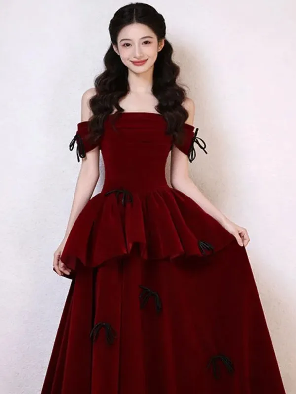 Red One-oulder Wedding Dr Korean Sle Floral Embroidery Long Evening Gown for Bridal ower Return Visit Casual Wear
Red One-oulder Wedding Dr Korean Sle Floral Embroidery Long Evening Gown for Bridal ower Return Visit Casual Wear