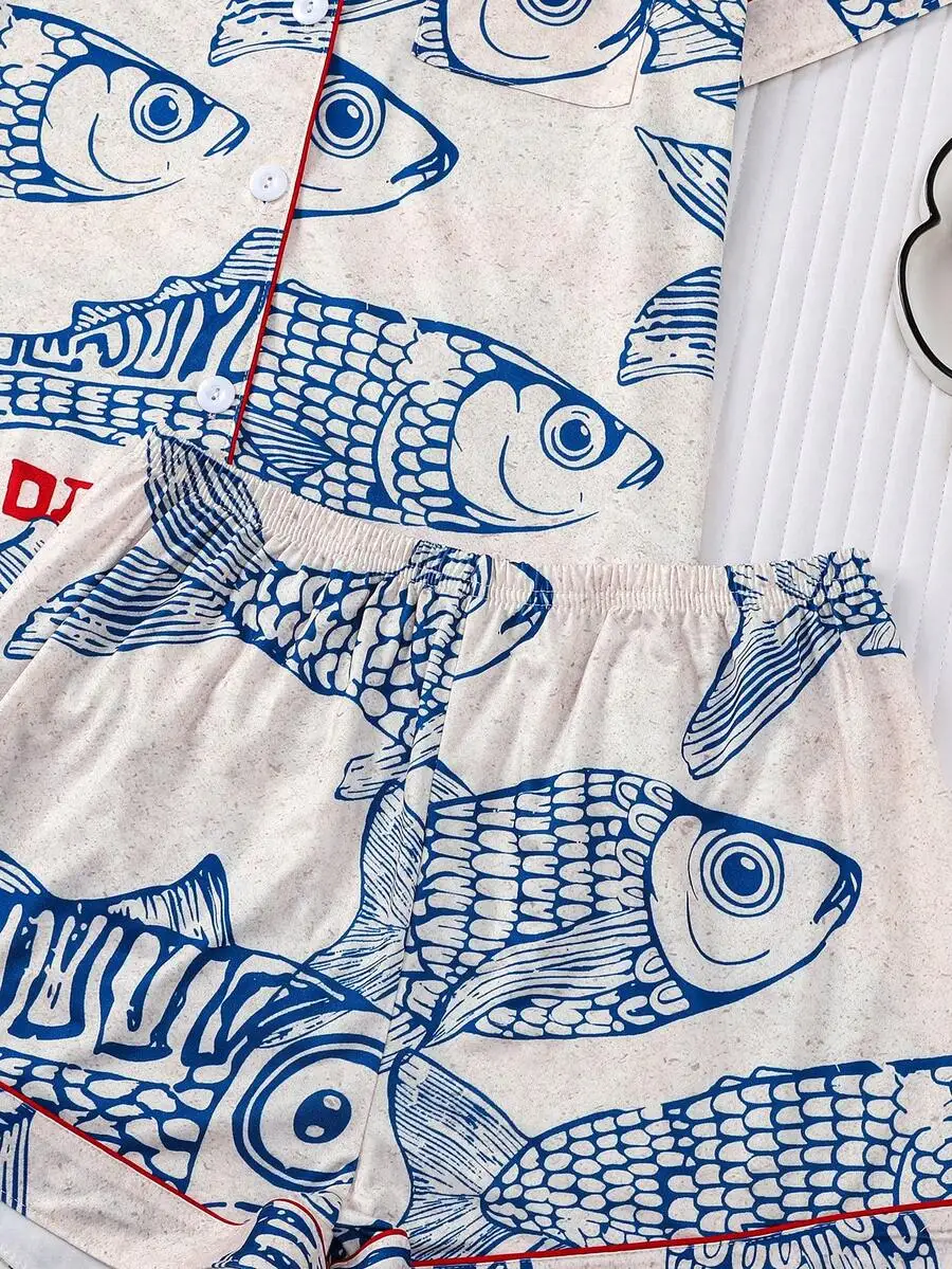 2-Piece Women Pajama Set Sardine Print Short Sleeve Lapel Top And Shorts Summer Homewear
2-Piece Women Pajama Set Sardine Print Short Sleeve Lapel Top And Shorts Summer Homewear