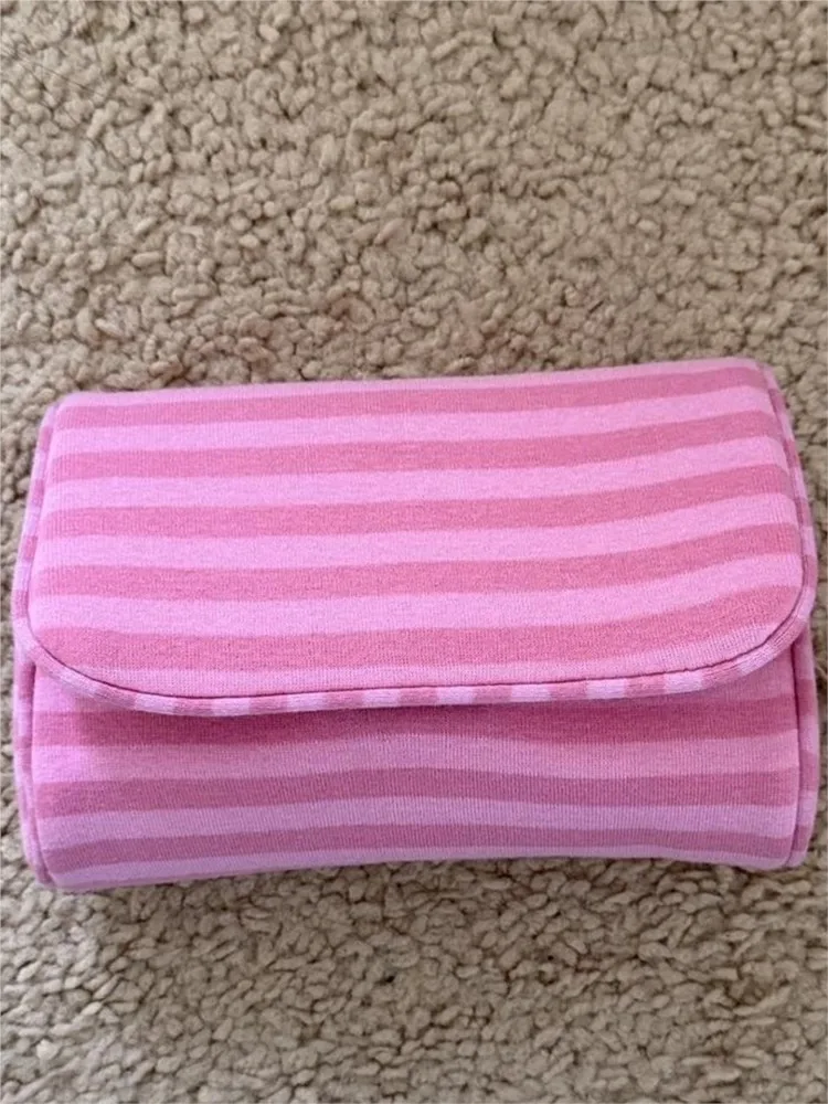 Flip-top With Mirror Makeup Bag Women Pink Striped Portable Zipper Cosmetic Travel Organizer Cute Sweet Handbag Toiletry Pouch
Flip-top With Mirror Makeup Bag Women Pink Striped Portable Zipper Cosmetic Travel Organizer Cute Sweet Handbag Toiletry Pouch