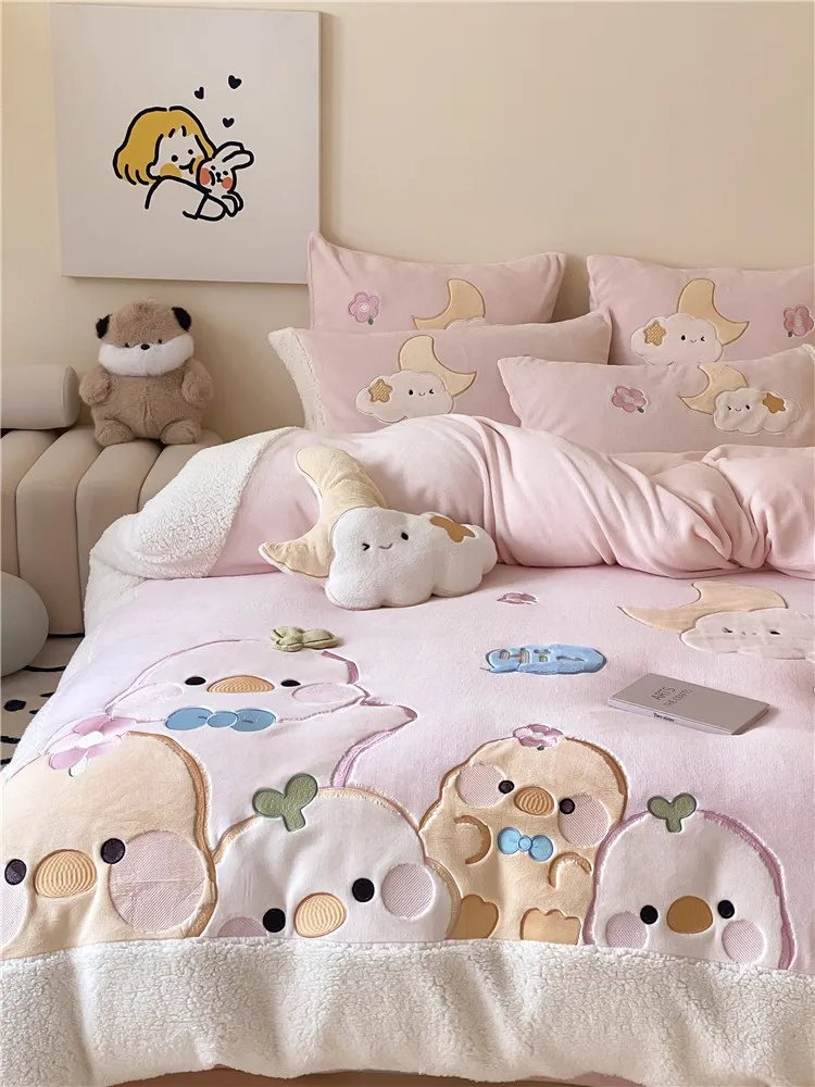 Настраиваемая мультяшная утолщенная нашивка из четырех частей с молочным флисом и вышивкой
Настраиваемая мультяшная утолщенная нашивка из четырех частей с молочным флисом и вышивкой