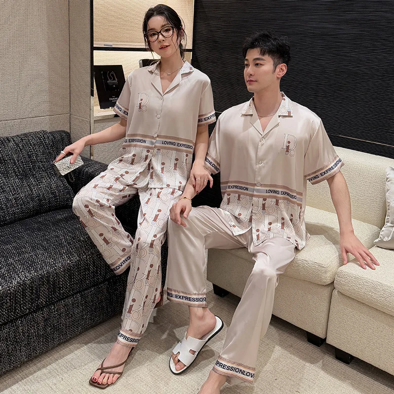 2025 Spring Autumn Luxury Ice Silk Couple Pajamas Women Short Sleeve Pants Fashion Two Piece Set TikTok Homewear Nightgown
2025 Spring Autumn Luxury Ice Silk Couple Pajamas Women Short Sleeve Pants Fashion Two Piece Set TikTok Homewear Nightgown
