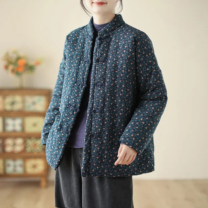Chinese Style Women Casual Padded Jackets New 2024 Winter Vintage Floral Print Quilted Female Thick Warm Outerwear Coats 2032
Chinese Style Women Casual Padded Jackets New 2024 Winter Vintage Floral Print Quilted Female Thick Warm Outerwear Coats 2032