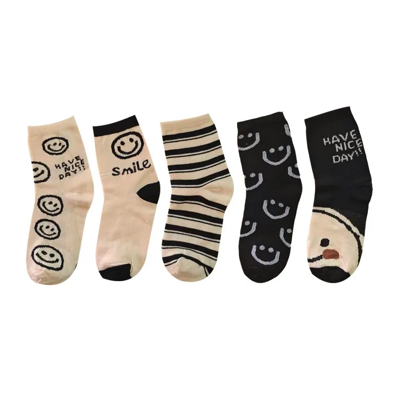 5 Pairs Cute Expression Print Socks Comfy Funny All-match Mid Tube Socks Women's Stockings Hosiery
5 Pairs Cute Expression Print Socks Comfy Funny All-match Mid Tube Socks Women's Stockings Hosiery