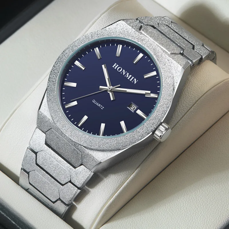 New Business Fashion Frosted Men Watch Luxury Steel Strap Waterproof Calendar Quartz Wristwatches Male Clock Relogio Masculino
New Business Fashion Frosted Men Watch Luxury Steel Strap Waterproof Calendar Quartz Wristwatches Male Clock Relogio Masculino