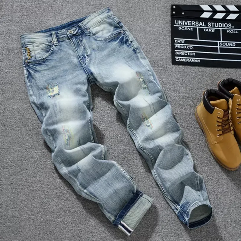 Street Designer Fashion Men Jeans Retro Light Blue Stretch Slim Fit Ripped Jeans Men Embroidery Patched Y2K Vintage Denim Pants
Street Designer Fashion Men Jeans Retro Light Blue Stretch Slim Fit Ripped Jeans Men Embroidery Patched Y2K Vintage Denim Pants