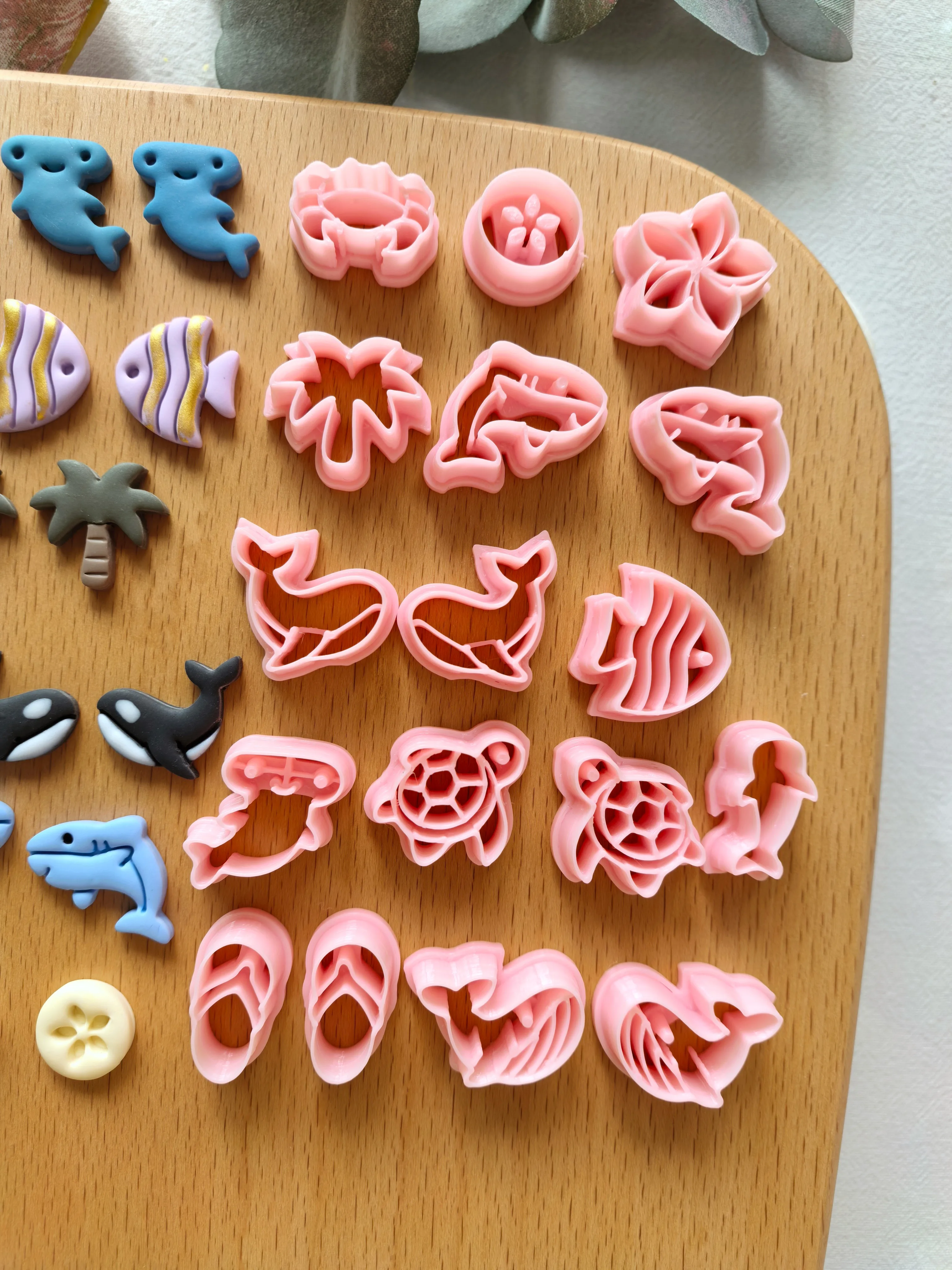 Ocean Series Polymer Clay Cutter Sharks/Tropical Fish/Whales/Turtles/Jellyfish Clay Cutting Molds DIY Earrings Jewelry Making
Ocean Series Polymer Clay Cutter Sharks/Tropical Fish/Whales/Turtles/Jellyfish Clay Cutting Molds DIY Earrings Jewelry Making