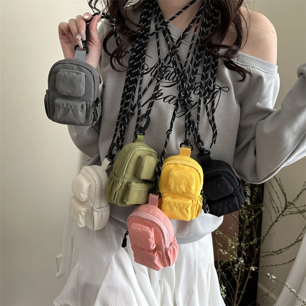 Leisure Multifunctional Hanging Bag Mini Solid Color Shoulder Crossbody Bag With Detachable Hook Fashion Earphone Bag Purse
Leisure Multifunctional Hanging Bag Mini Solid Color Shoulder Crossbody Bag With Detachable Hook Fashion Earphone Bag Purse