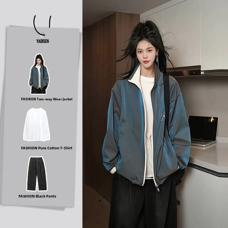 Двусторонняя куртка с градиентной расцветкой для мужчин, весенняя модная модель, мягкая, на молнии, с воротником-стойкой, в американском стиле.
Двусторонняя куртка с градиентной расцветкой для мужчин, весенняя модная модель, мягкая, на молнии, с воротником-стойкой, в американском стиле.