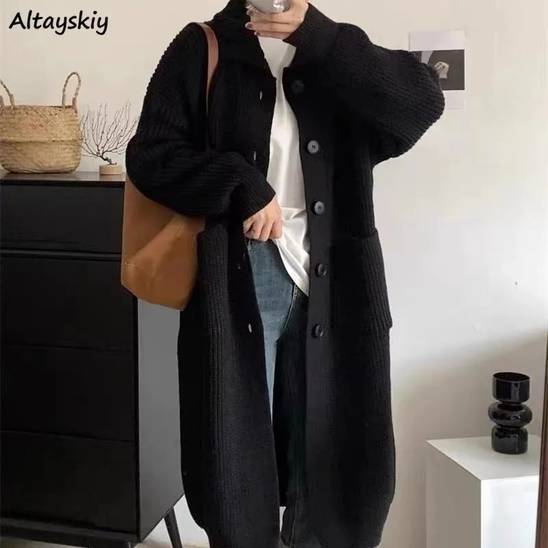 Женский вязаный кардиган средней длины с длинными рукавами, однобортный свободный простой Однотонный свитер в английском стиле на весну и осень
Женский вязаный кардиган средней длины с длинными рукавами, однобортный свободный простой Однотонный свитер в английском стиле на весну и осень
