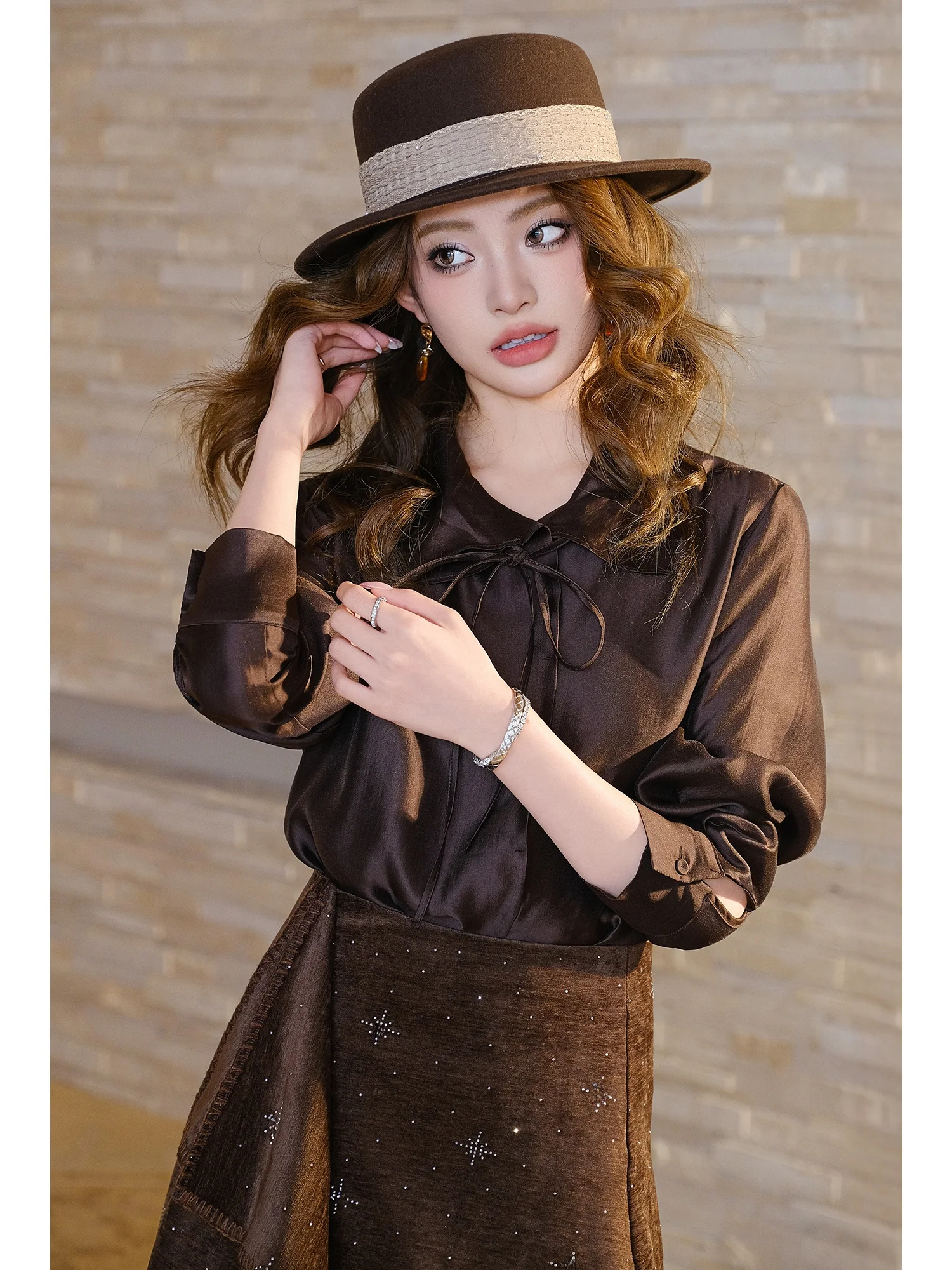 MIUCO Commuter Silk irt Satin Luster Tie Design Unique Beautiful Top Comfortable Breathable French Sle Pure Color Long Sl...
MIUCO Commuter Silk irt Satin Luster Tie Design Unique Beautiful Top Comfortable Breathable French Sle Pure Color Long Sl...