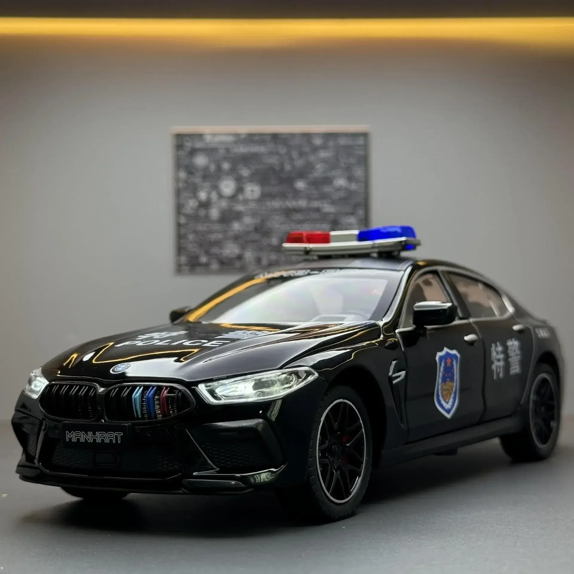 New 1:24 BMW M8 MANHART Police car Diecast Car Metal Alloy Model Car With Sound and Light High Simulation Kids Gifts
New 1:24 BMW M8 MANHART Police car Diecast Car Metal Alloy Model Car With Sound and Light High Simulation Kids Gifts
