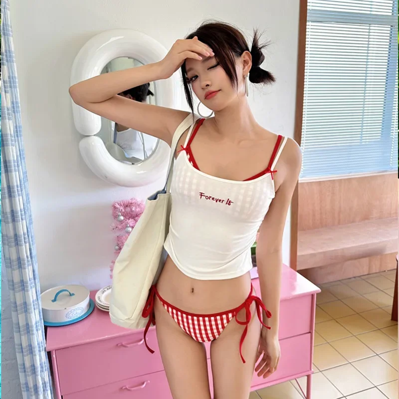 Spice Girl Alphabet Plaid Swimsuit Women's Suspender Vest Plaid Contrast Heat Girl Small Fresh Sexy Split Swimsuit
Spice Girl Alphabet Plaid Swimsuit Women's Suspender Vest Plaid Contrast Heat Girl Small Fresh Sexy Split Swimsuit