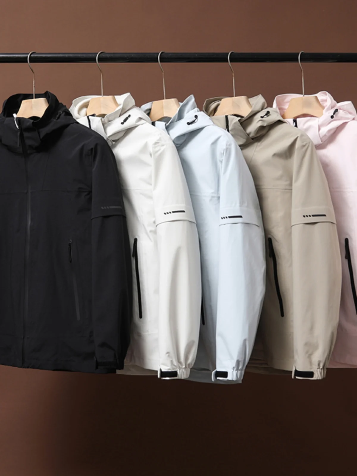 Водонепроницаемая ветрозащитная повседневная куртка с капюшоном для пар, молодежная, утепленная, осенне-зимняя
Водонепроницаемая ветрозащитная повседневная куртка с капюшоном для пар, молодежная, утепленная, осенне-зимняя