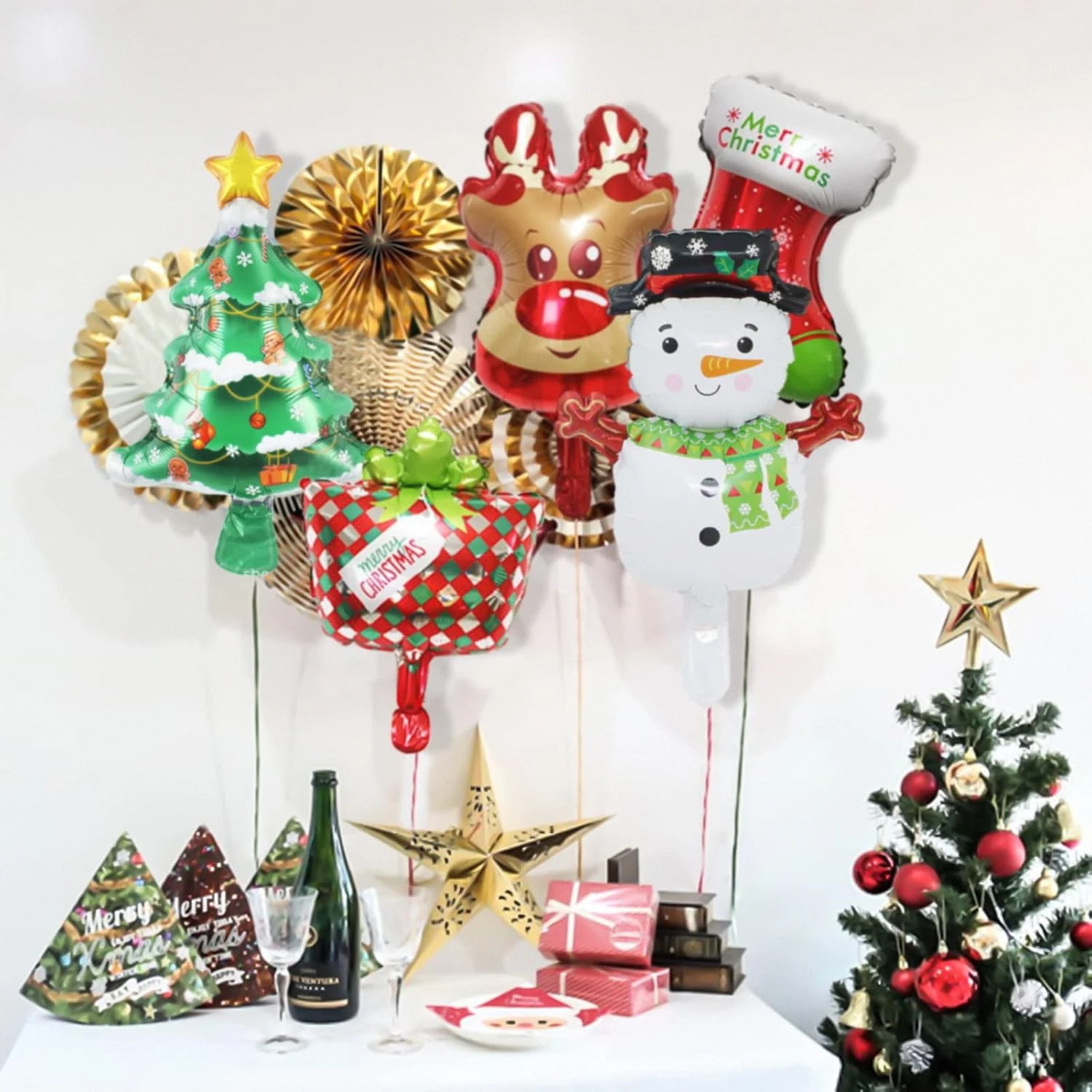 15 PCS Christmas Decoration Balloon Christmas Tree Snowman Deer Bell Gift Box For Christmas Decoration
15 PCS Christmas Decoration Balloon Christmas Tree Snowman Deer Bell Gift Box For Christmas Decoration