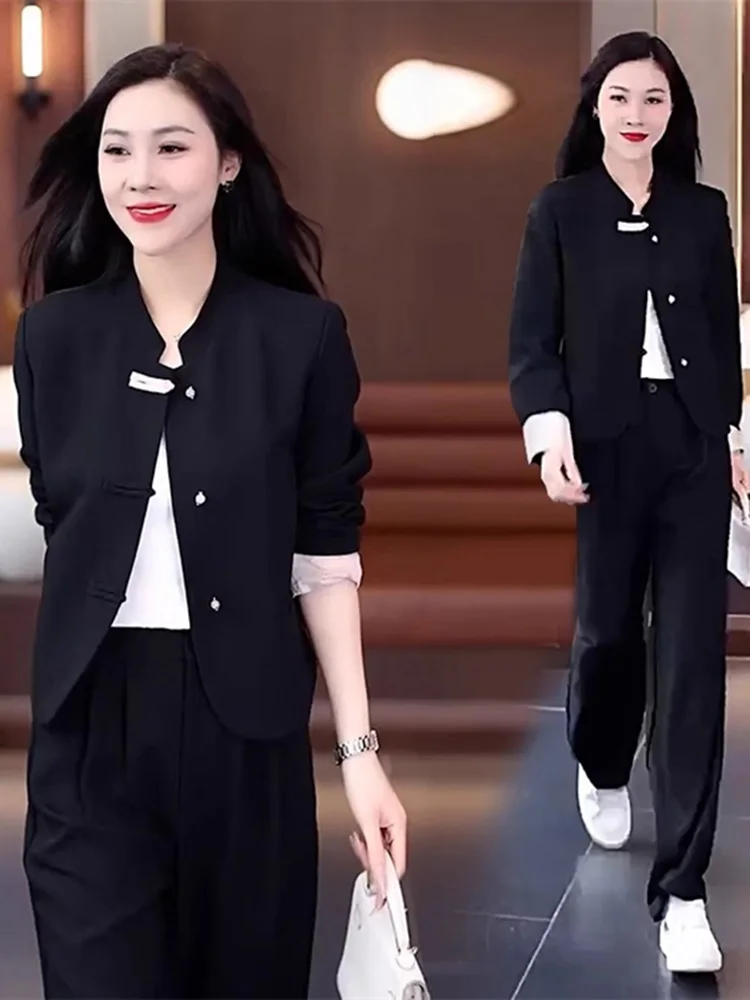 Elegant Short And Wide Leg Pants Two Piece Set for Women Summer 2024 Button Embroidered Suit Professional Fashion
Elegant Short And Wide Leg Pants Two Piece Set for Women Summer 2024 Button Embroidered Suit Professional Fashion