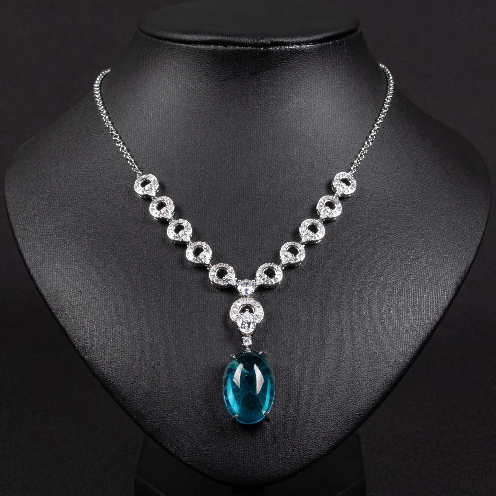 HIBRIDE Manmade Sparkling Large Gemstone Pendant Noble Necklace Zircon Jewellery Women's Dress Party Banquet Accessory S-473
HIBRIDE Manmade Sparkling Large Gemstone Pendant Noble Necklace Zircon Jewellery Women's Dress Party Banquet Accessory S-473