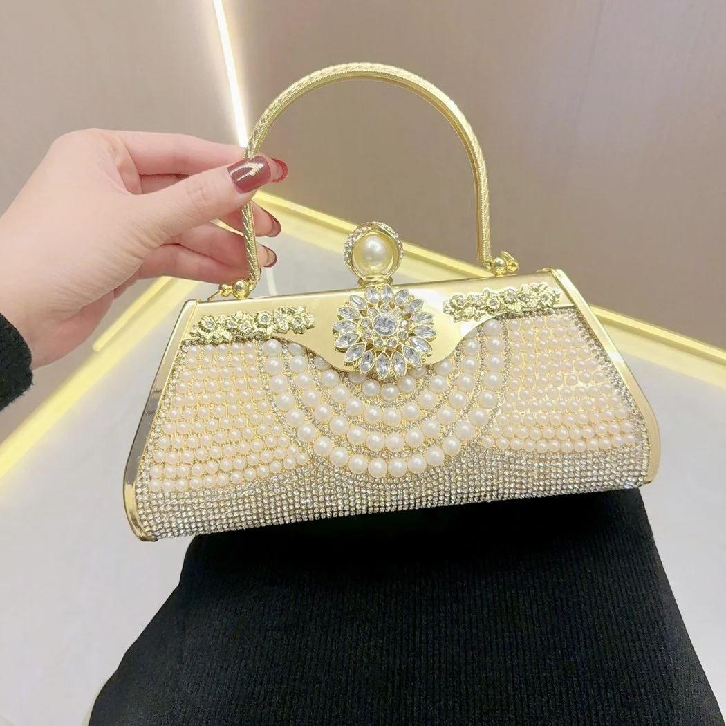 Luxury Women Pearl Evening Handbags Noble Crystal Beaded Clutch Purse Ladies Chain Pearl Bags for Wedding Bridal Parites Prom
Luxury Women Pearl Evening Handbags Noble Crystal Beaded Clutch Purse Ladies Chain Pearl Bags for Wedding Bridal Parites Prom