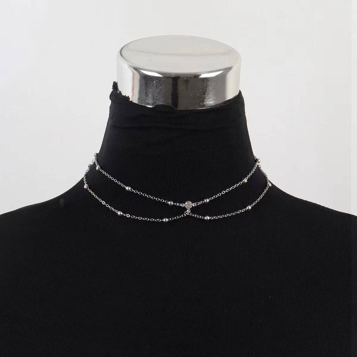 European and American style sexy breast chain body chain temperament necklace neck female bikini bikini collarbone
European and American style sexy breast chain body chain temperament necklace neck female bikini bikini collarbone
