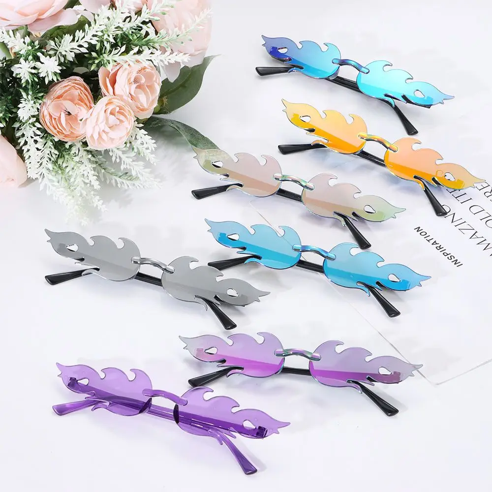 Novelty Party Rimless Cosplay Flame Sunglasses Sunglasses for Women Flame Shaped Sun Glasses
Novelty Party Rimless Cosplay Flame Sunglasses Sunglasses for Women Flame Shaped Sun Glasses