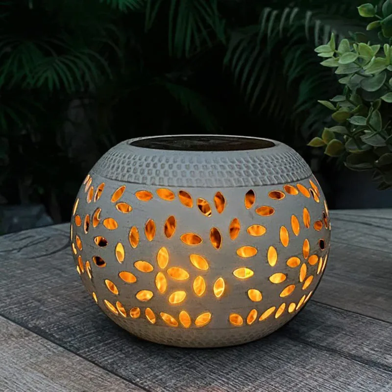 Outdoor White Metal Desktop Decorative Lamp Solar Table Lantern LED Solar Garden Light
Outdoor White Metal Desktop Decorative Lamp Solar Table Lantern LED Solar Garden Light