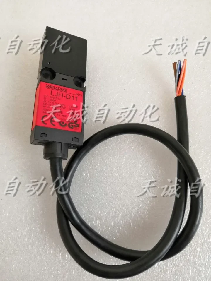 Оригинальный японский предохранительный выключатель YAMATAKE Yamamoto LJH-D11 LJH-D03
Оригинальный японский предохранительный выключатель YAMATAKE Yamamoto LJH-D11 LJH-D03