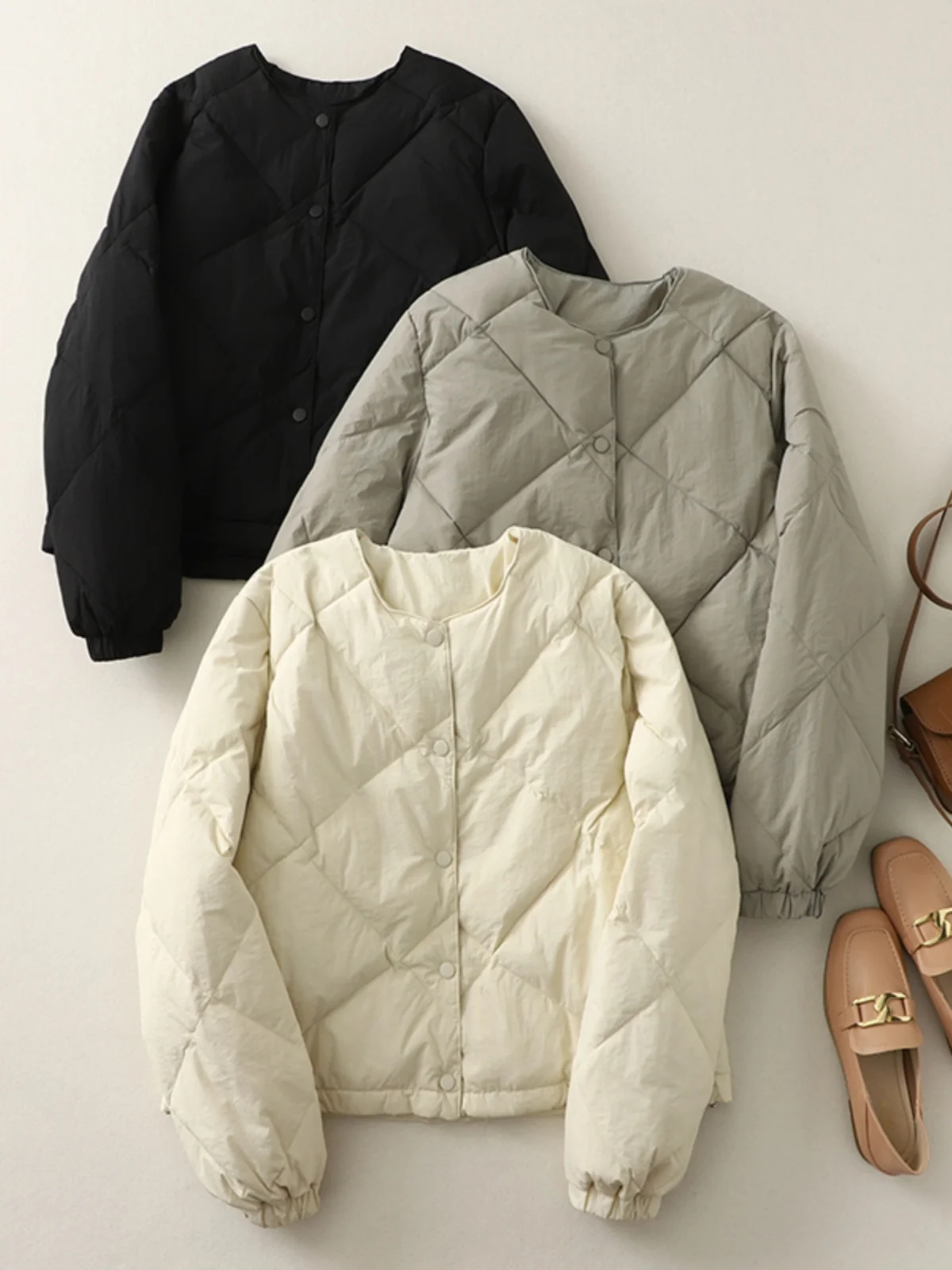 Легкая стеганая хлопковая куртка, женская осенне-зимняя одежда больших размеров, универсальная круглая верхняя одежда Ne ort, модная одежда для поездок на работу
Легкая стеганая хлопковая куртка, женская осенне-зимняя одежда больших размеров, универсальная круглая верхняя одежда Ne ort, модная одежда для поездок на работу