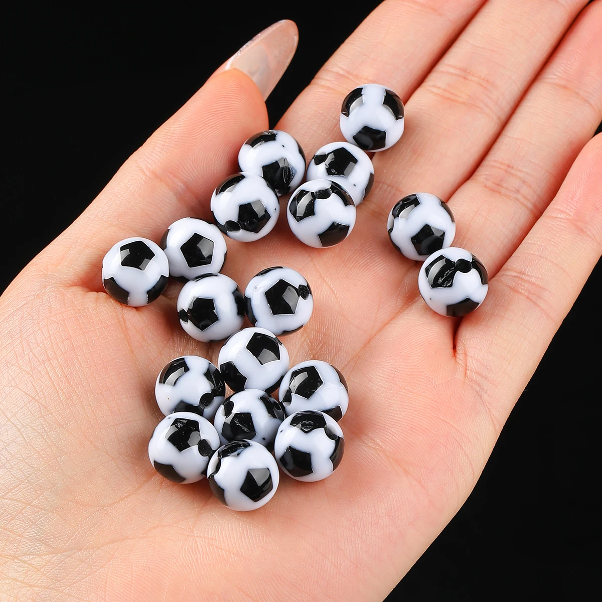 JD Football Acrylic Loose Beads, Straight Hole Soccer Sport Charms Beads for DIY Bracelet Necklace Jewelry Making
JD Football Acrylic Loose Beads, Straight Hole Soccer Sport Charms Beads for DIY Bracelet Necklace Jewelry Making