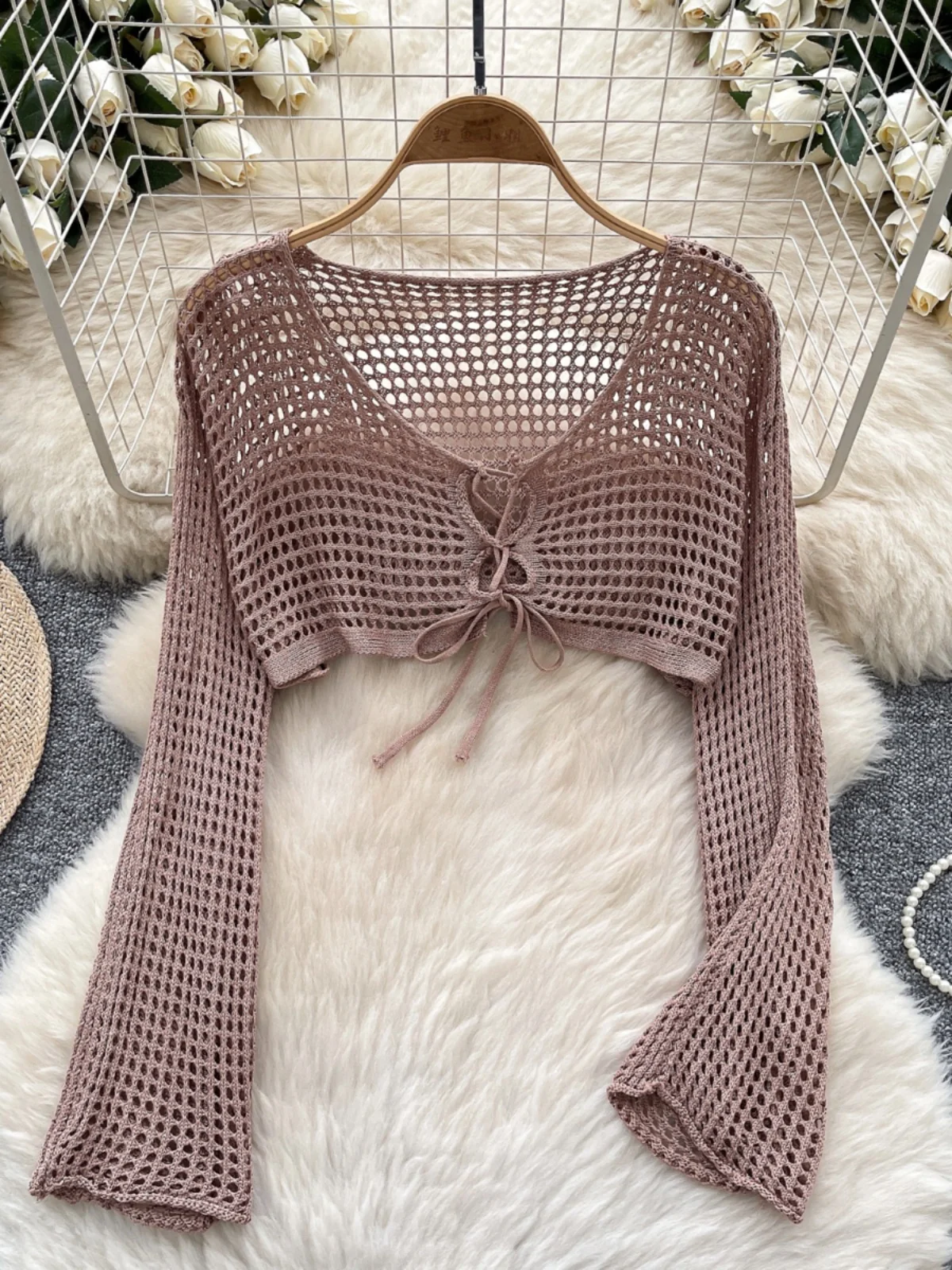 Foamlina Seaside Vacation Style Girls Knitted Cardigan Women's Summer Hollow Straps Short Shawl Sunscreen Shirt Top Blosue Tide
Foamlina Seaside Vacation Style Girls Knitted Cardigan Women's Summer Hollow Straps Short Shawl Sunscreen Shirt Top Blosue Tide