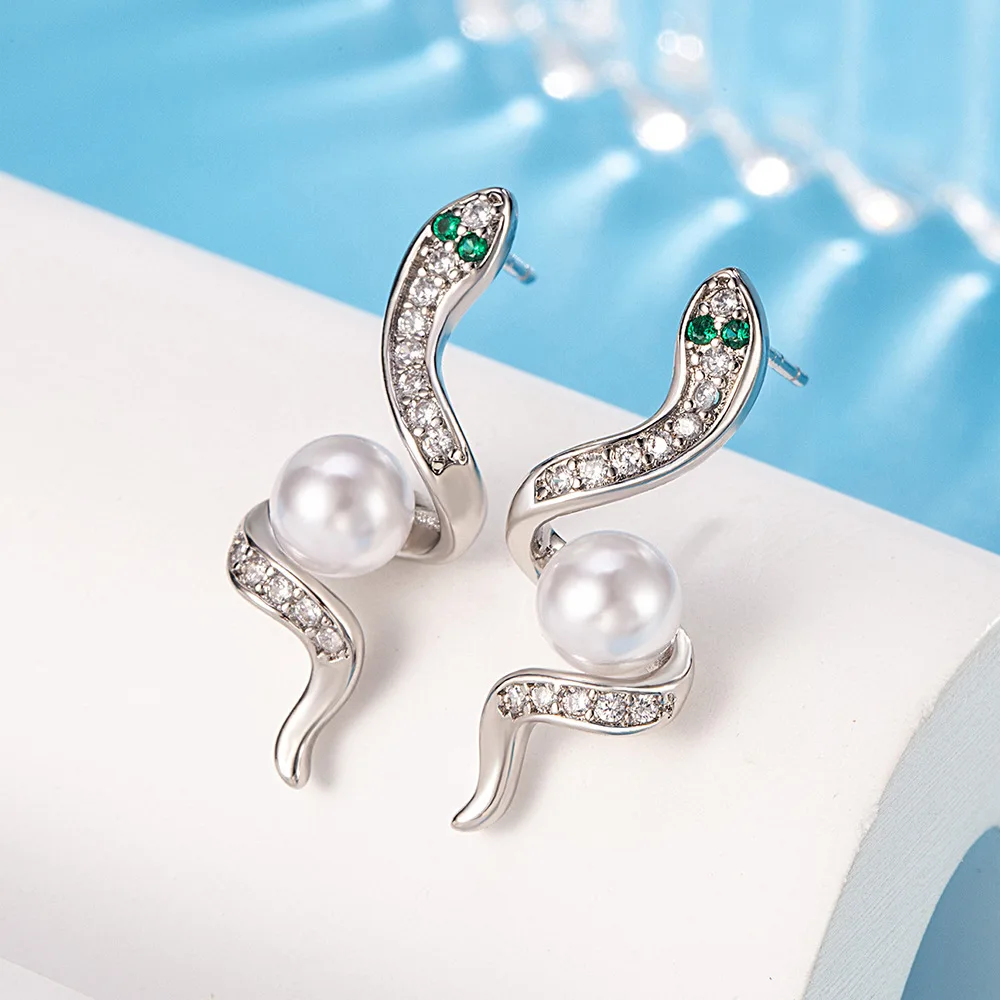 925 Sterling Silver Snake Stud Earrings For Women Wedding Luxury Engagement Jewelry Wholesale Accessories Prevent Allergies
925 Sterling Silver Snake Stud Earrings For Women Wedding Luxury Engagement Jewelry Wholesale Accessories Prevent Allergies