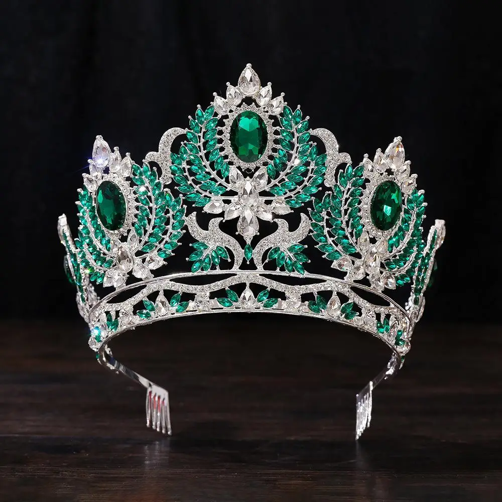 Большая корона в стиле барокко, аксессуар для волос, женский конкурс Beau, головные уборы из сплава, встроенный искусственный драгоценный камень, новые модные украшения
Большая корона в стиле барокко, аксессуар для волос, женский конкурс Beau, головные уборы из сплава, встроенный искусственный драгоценный камень, новые модные украшения