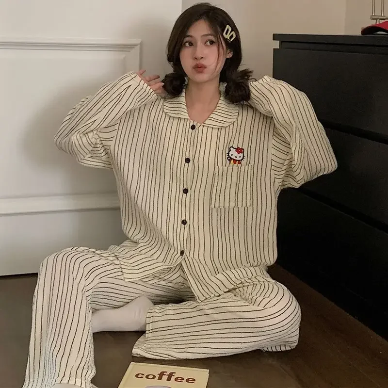 Miniso Hello Kitty Sleepwear Women Pure Cotton Striped Solid Color Long Sleeve Set New Printed Loose Cardigan Home Clothes Suit
Miniso Hello Kitty Sleepwear Women Pure Cotton Striped Solid Color Long Sleeve Set New Printed Loose Cardigan Home Clothes Suit