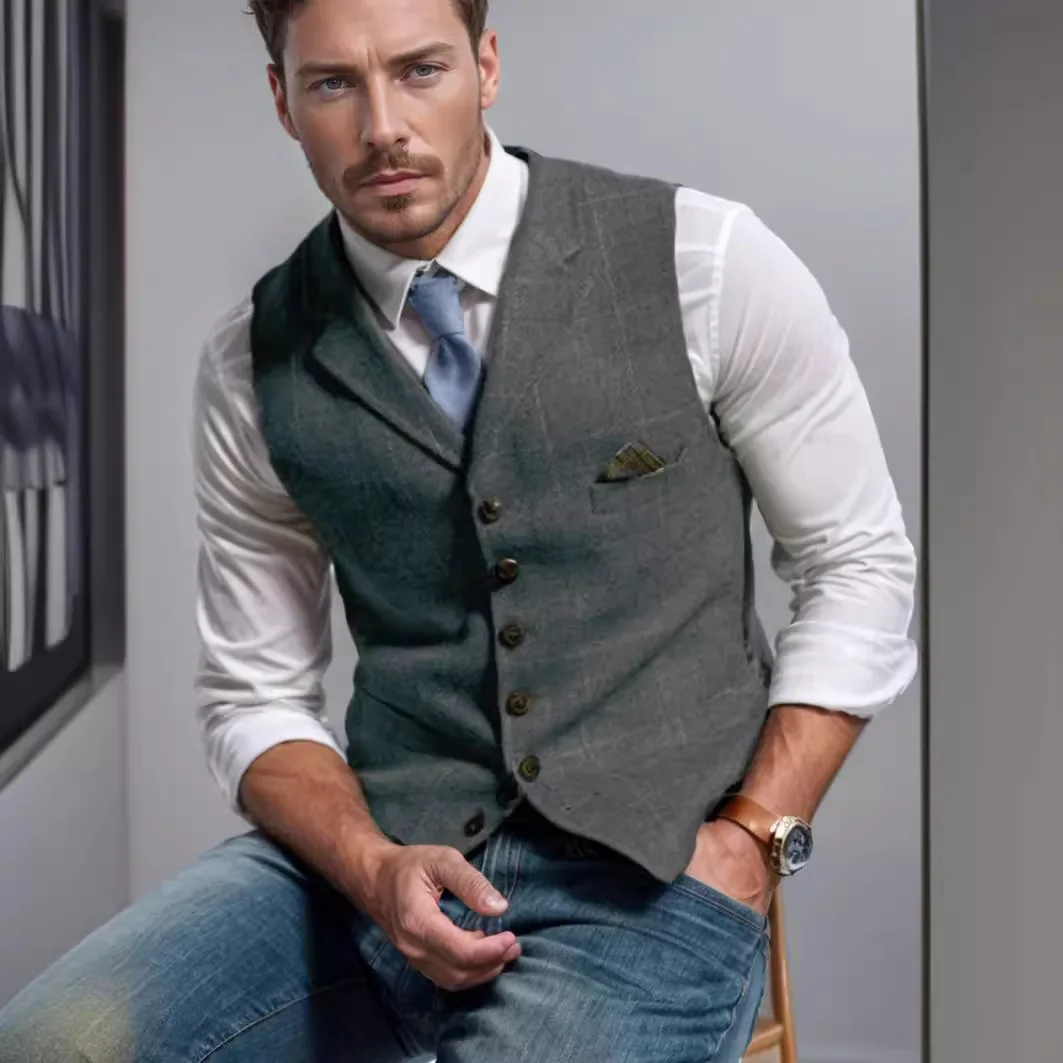 Весенне-осенний новый мужской повседневный клетчатый жилет, приталенный жилет, мужская куртка без рукавов, однобортная пуговица
Весенне-осенний новый мужской повседневный клетчатый жилет, приталенный жилет, мужская куртка без рукавов, однобортная пуговица